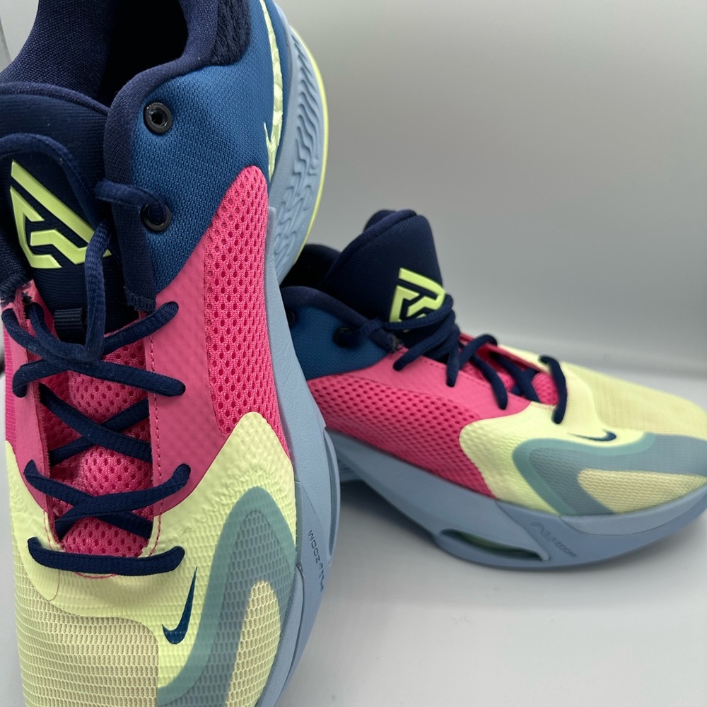 Nike Zoom Freak 4 “Unbelievable”